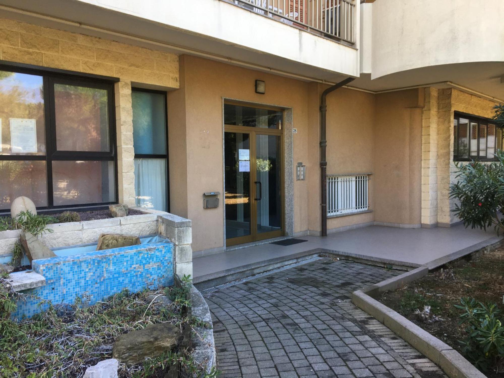 Appartamento - Terrazzo Vivibile Vista Mare, Wi-Fi Gratuito Vallecrosia Luaran gambar